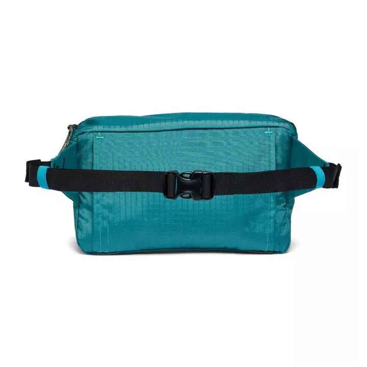 Mountain Hardwear Camp 4 5 Liter Hip Pack 2 Mountain Hardwear Camp 4 5 Liter Hip Pack - Image 2