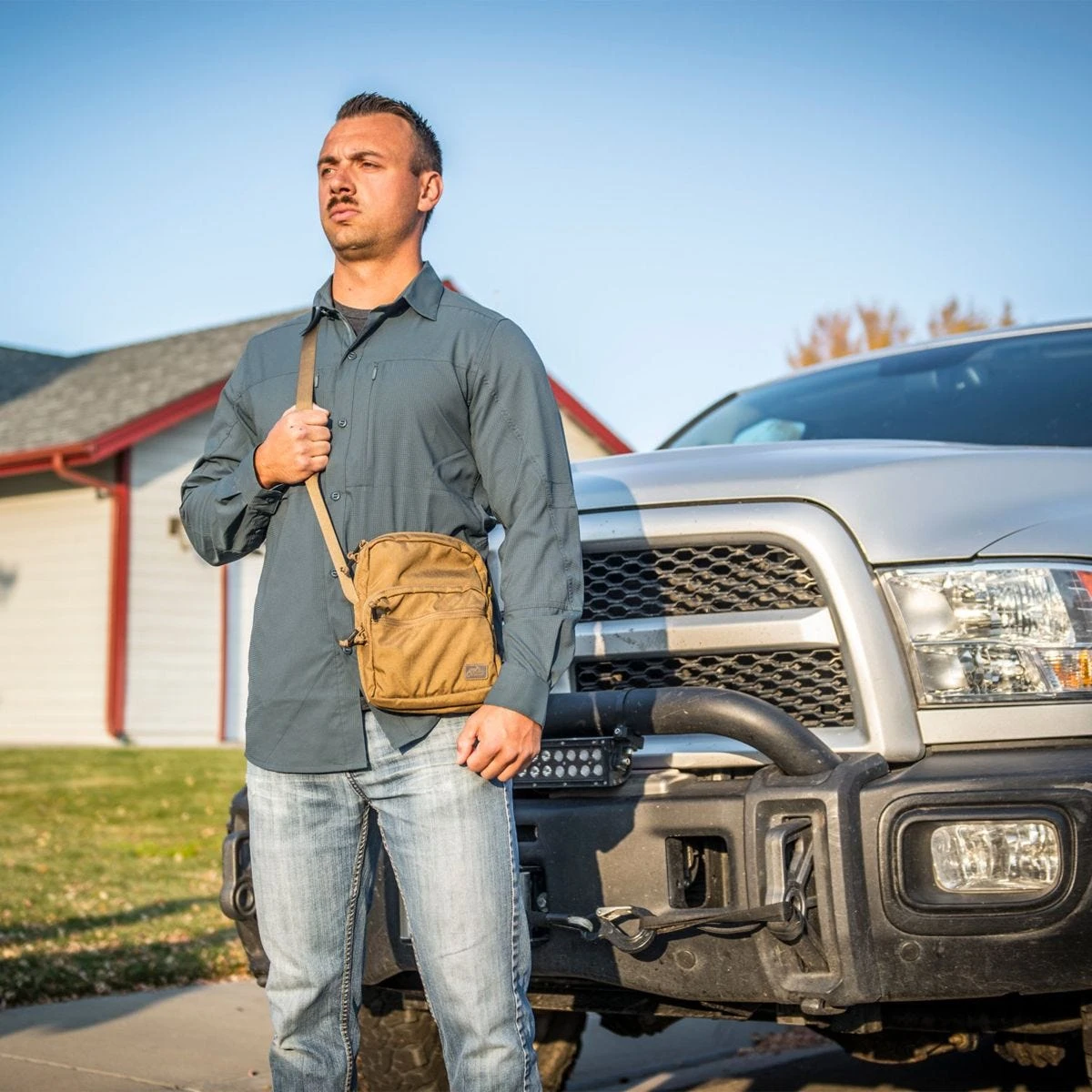 Helikon EDC Compact Shoulder Bag Black 4 Helikon EDC Compact Shoulder Bag Black - Image 4