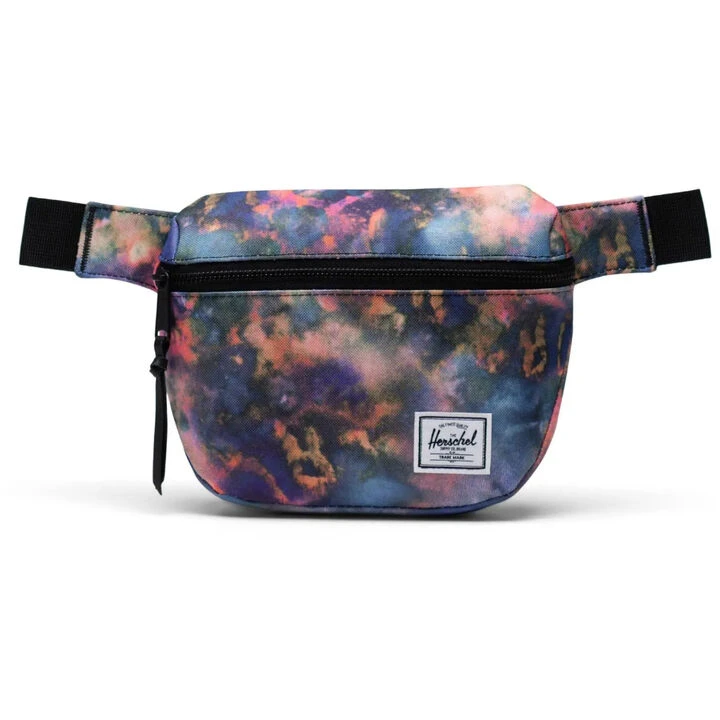Herschel Fifteen 2 Liter Hip Pack - Past Season 1 Herschel Fifteen 2 Liter Hip Pack - Past Season