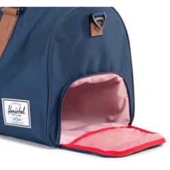 Front Page -Osprey Sales Shop Novel 42pt5 Liter Duffle Bag 2