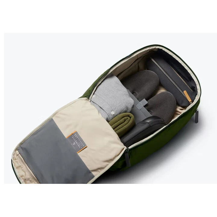 Bellroy Transit 28 Liter Travel Backpack 3 Bellroy Transit 28 Liter Travel Backpack - Image 3